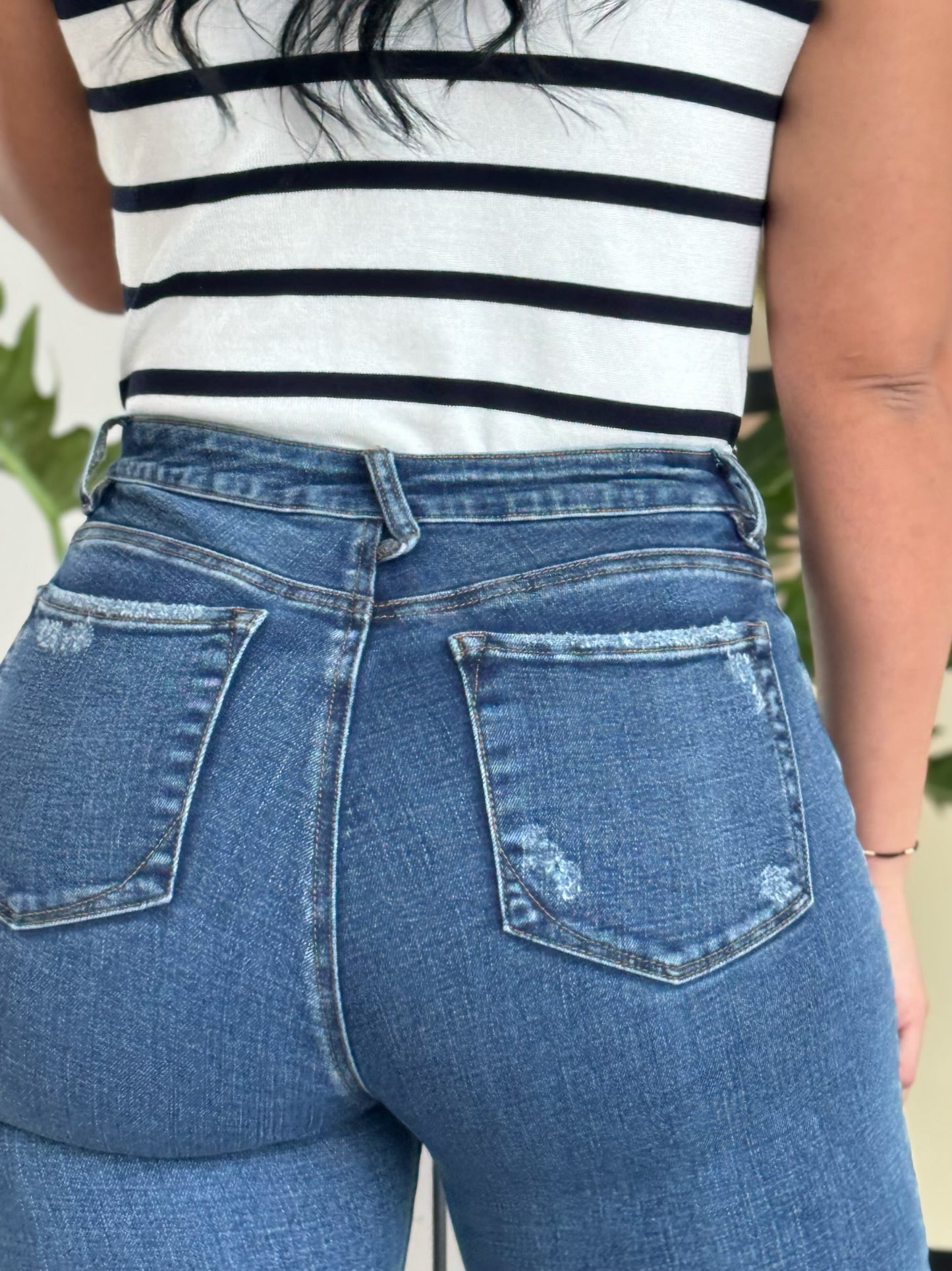 Jean skinny tono medio tiro alto 5 Botones