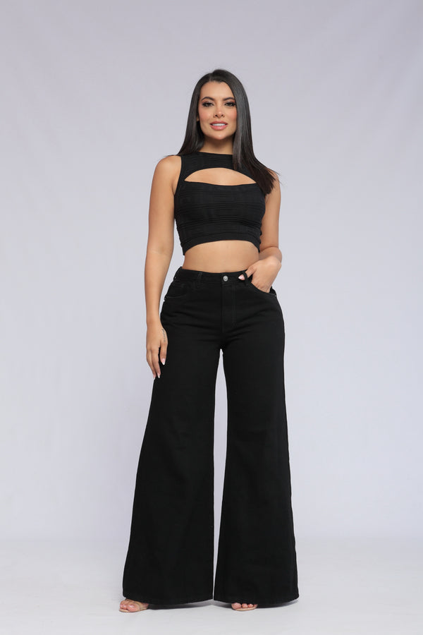 Jean wide leg negro básico.
